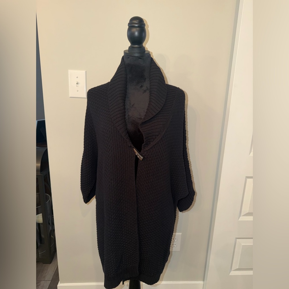 Ruff Hewn Women's Black Knit Sweater